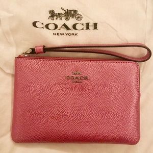 NEW COACH Wallet🌸